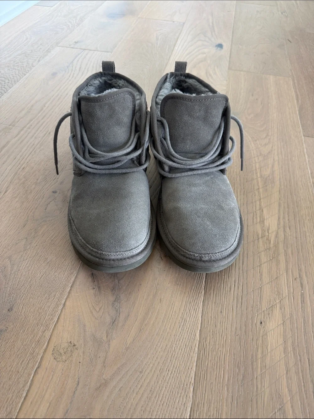 UGG Men’s Chukka Boot - Charcoal Gray